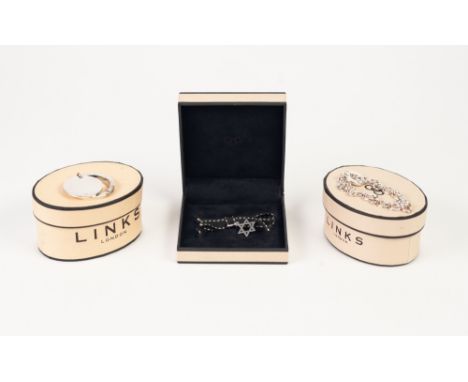 THREE 'LINKS OF LONDON' SILVER ITEMS VIZ CHAIN BRACELET, A KEY RING AND A SMALL 'STAR OF DAVID' PENDANT, all with associated 