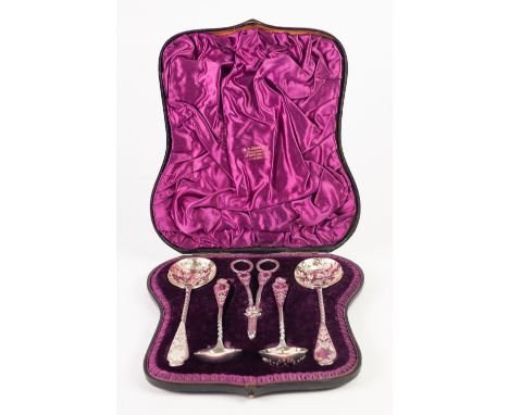 VICTORIAN SILVER DESSERT SERVICE OF CUTLERY, 5 PIECES, with trailing vine engraved bowls and tops to the spirally twisted han