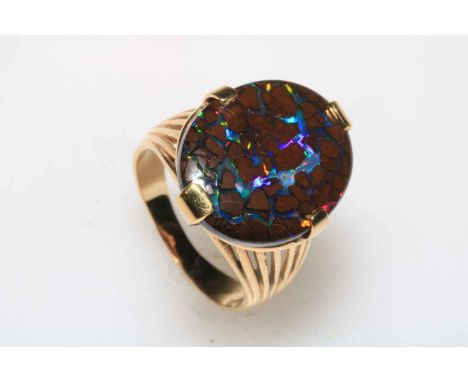 Large opal 14 carat gold ring, size O.