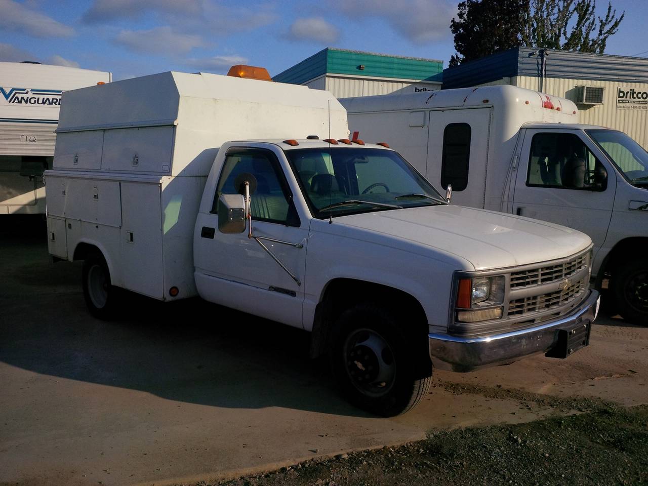 1999 Gmc 3500 Box Truck, 1999, Free Engine Image For User ...