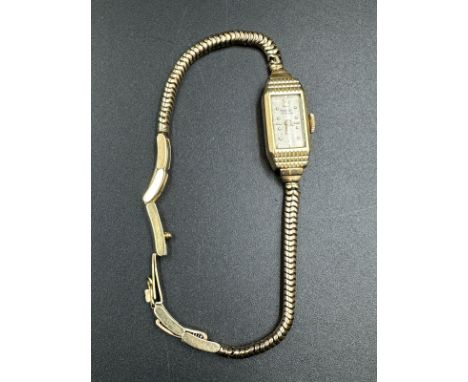 A 9ct Ladies rotary watch on 9ct gold bracelet, with an approximate total weight of 13.4g