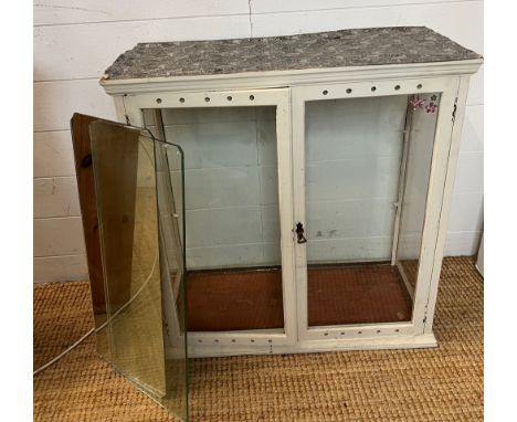  A vintage shop display cabinet or medical cabinet with one glass shelf and one mirrored shelf (H68cm W66cm D30cm)