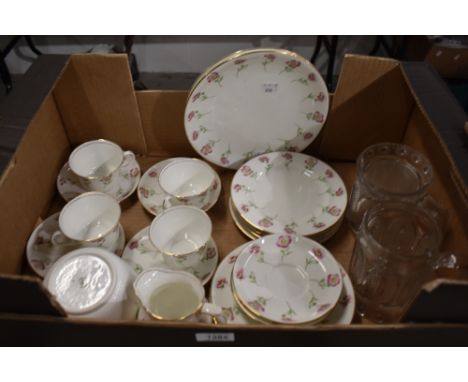 An early 20th century Aynsley part tea service patt no A1092