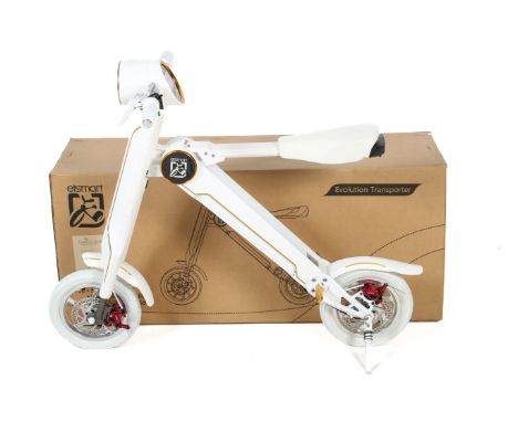 An Evolution Transporter ET smart high quality foldable / portable white electric scooter. Aluminium frame with built in 40V 