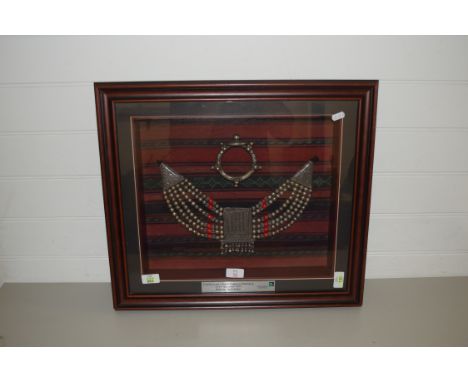 SAUDI ARABIAN WHITE METAL NECKLACE AND BANGLE SET IN A GLASS FRONTED PRESENTATION CASE MARKED 'SAUDI ARAMCO 14 DEC 2004'