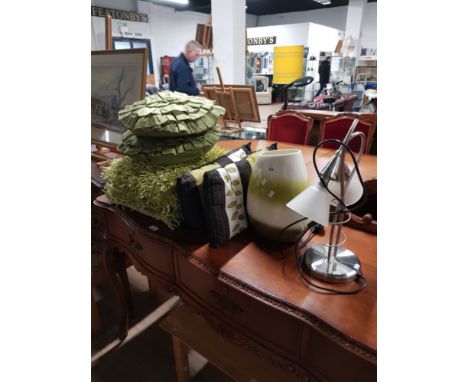 A 2 BRANCH TABLE LAMP TOGETHER WITH A VASE AND ASSORTED CUSHIONS