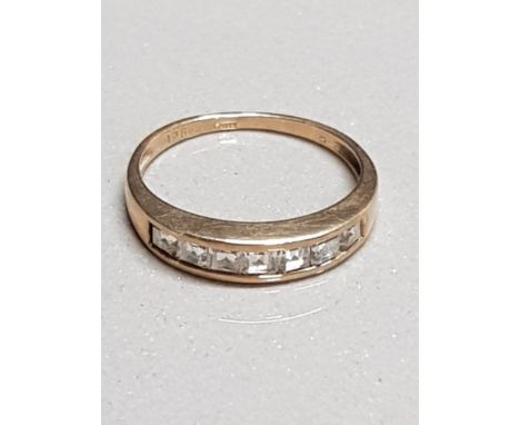 9CT GOLD CZ AND 1/2 ETERNITY RING SIZE L