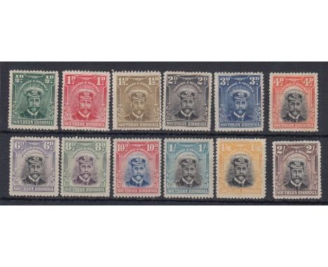 STAMPS SOUTHERN RHODESIA 1924 GV short set to 2/-, fine M/M, SG 1-12. STC £135 (12)