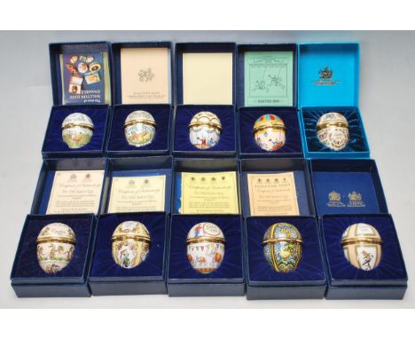 A group of vintage 1980’s Halcyon Days Enamels and Bilston &amp; Battersea Enamels commemorative trinkets boxes / Easter eggs