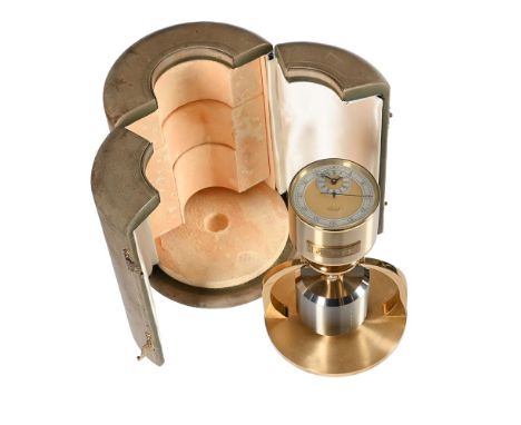 A SWISS CONTEMPORARY GILT AND CHROME PLATED BRASS GIMBALLED MARINE TIMEPIECEIMHOF, FOURTH QUARTER OF THE 20th CENTURYThe quar