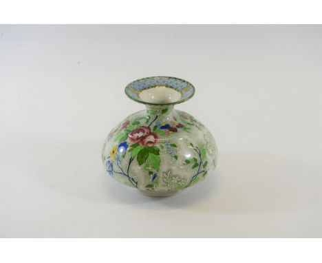 AN EARLY 20TH CENTURY HANCOCK & SONS POTTERY VASE decorated in the "Rosetta" design, 4 1/2 ins high, a ditto "Cheng" pattern 