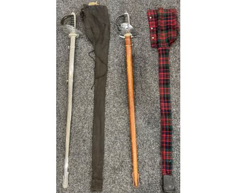 Wilkinson Sword Ltd. Appointment Her Majesty Queen Elizabeth Sword Cutlers Crown ER Etched Blade, and Henry Wilkinson Pall Ma