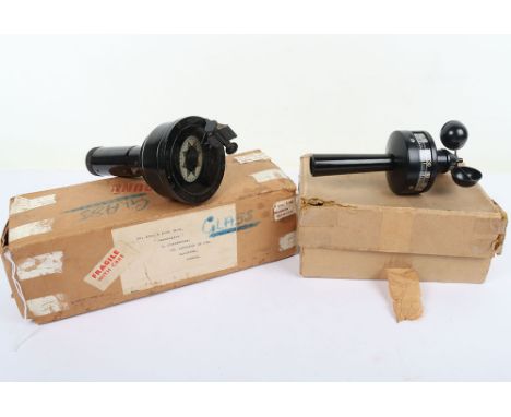 Air Ministry Anemometer and Compass: Handheld wind speed measure anemometer made by R.W.MUNRO LTD LONDON in box and handheld 