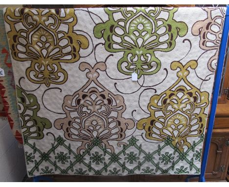 Kashmiri hand stitched wool chain rug (164 x 118cm)