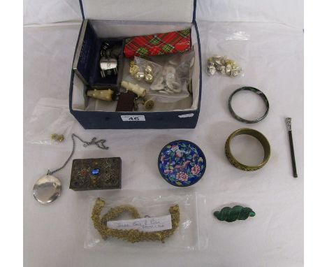 Box of vintage costume jewellery etc