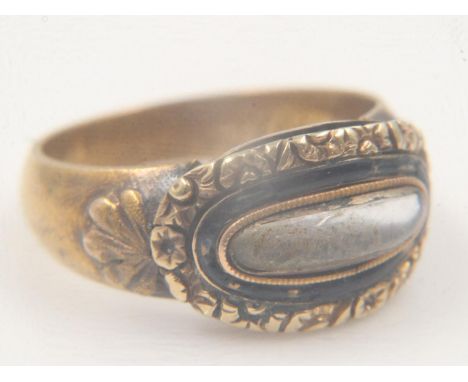 1818 mourning ring, unmarked yellow gold and enamel, size K/L, 3.5g, good condition, no visible damages. UK P&amp;P Group 0 (