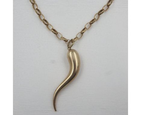 9ct gold linked chain necklace, L: 60cm, with 9ct gold pendant, 12.6g. UK P&amp;P Group 0 (£6+VAT for the first lot and £1+VA