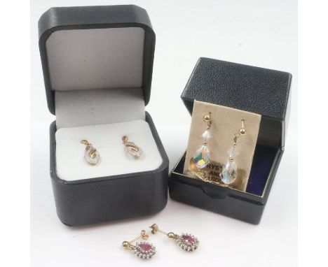 Three pairs of 9ct gold earrings. UK P&amp;P Group 0 (£6+VAT for the first lot and £1+VAT for subsequent lots) 