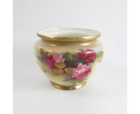 A small Royal Worcester cache pot, decorated with roses, circa 1918, height 5.25ins Condition report: Gilding is badly rubbed