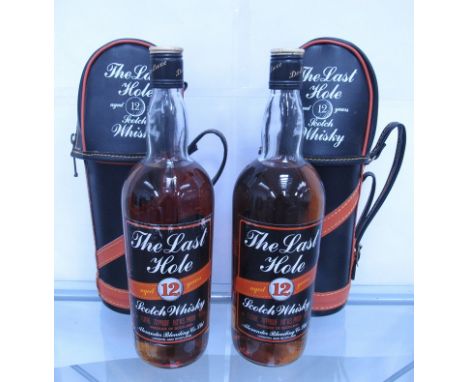 The Last Hole 12 years Old Scotch Whisky, Alexander Blending Co Ltd, 1ltr x 2, in miniature golf club bags