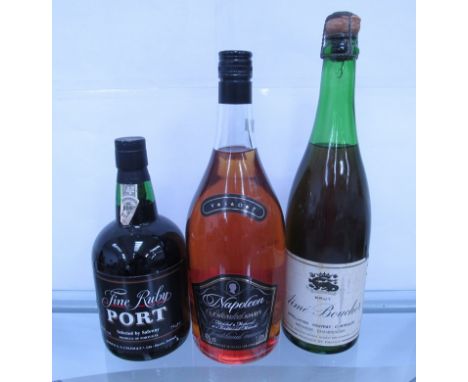 Napoleon Brandy 1ltr, Fine Ruby Port, Aime Boucher Brut (3)