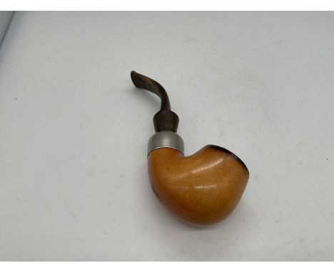 SIR PATRICK MOORE CBE HON FRS FRAS (1923-2012); his personal pipe, smoked by Sir Patrick and showing signs of use, length app