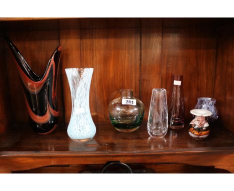 Collection of assorted Art Glass to include Gozo Glass, Caithness etc 