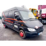Mercedes Sprinter LWB 3500kg (2003) Registration P