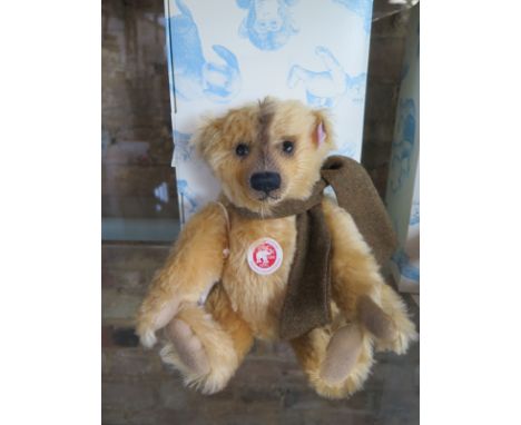 A Steiff Dominic the Bear - mohair - 29cm H - limited edition 128 of 1500 -  with certificate and original box- in good condi