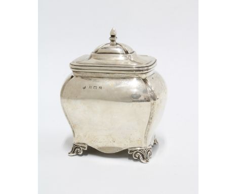 George V silver tea caddy, Birmingham 1912, 12cm high 