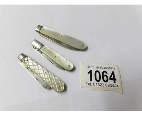 3 silver and mother of pearl pocket knives.
