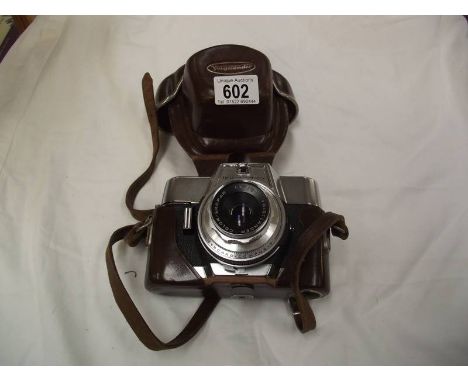 A Voigtlander Ultramatic CS Synchro-Compur-Y camera.