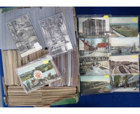 Postcards, a mixed foreign and UK topographical selection of approx. 1500 cards, with approx. 400 mainly European and 1100 UK