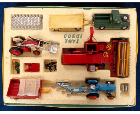 Models, Corgi Farming Models Gift Set No. 22, boxed and containing Massey 780 combine, Massey tractor, Fordson Power Major wi