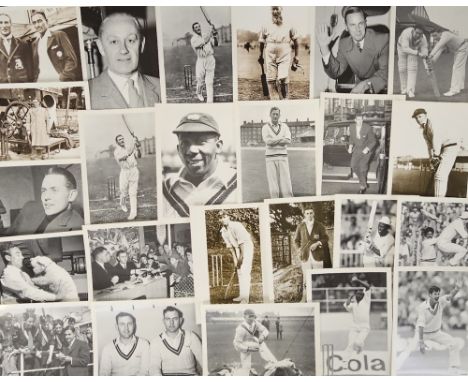 Postcards, Cricket, a vintage cricket selection of 11 cards inc. comic (Kinsella, 4), West Auckland Cricket Club (RP), RP of 