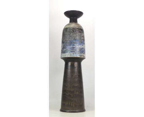 Isabella Pope, Studio Pottery Large Planet Pot. Pope was a Master Potter and teacher who created these forms inspired by Chin
