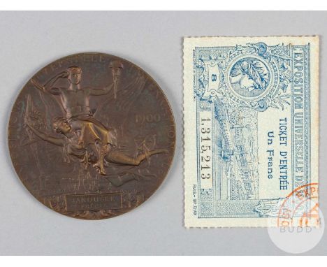 Paris 1900 Exposition Universelle Internationale award medal, designed by Chaplain, bronze, the obverse depicts head of Franc
