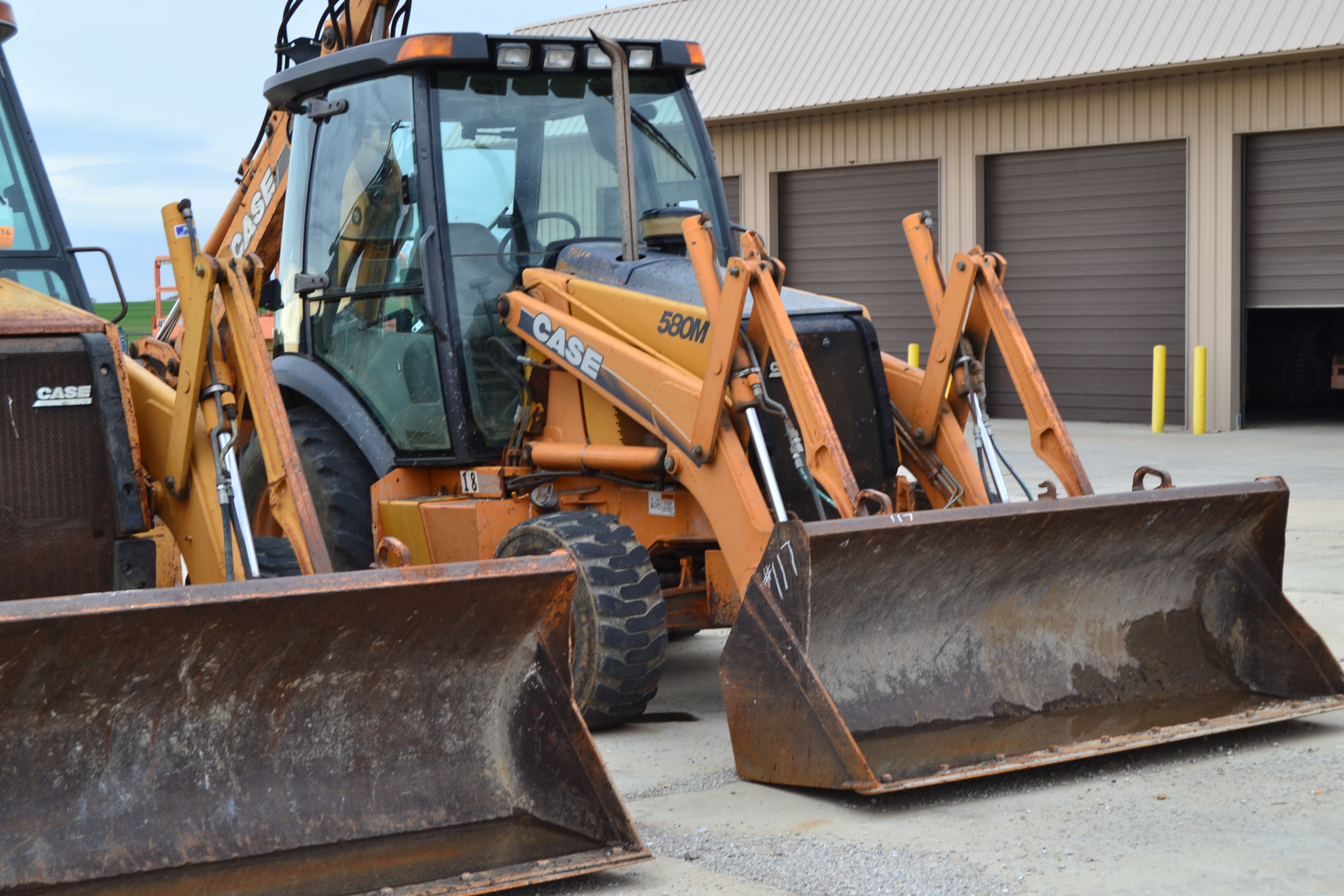 2001 Case 580 SM Loader Backhoe. Hydro Quick Attach. 4x4. Extenda Hoe