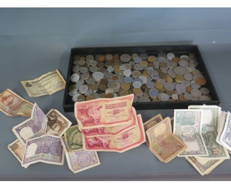 A collection of foreign post 1900 coinage and notes