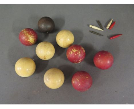 A set of eight ivory late 19th century bagatelle balls - Diameter 3.5 cm and another ball each approx. 47 grms and six assort