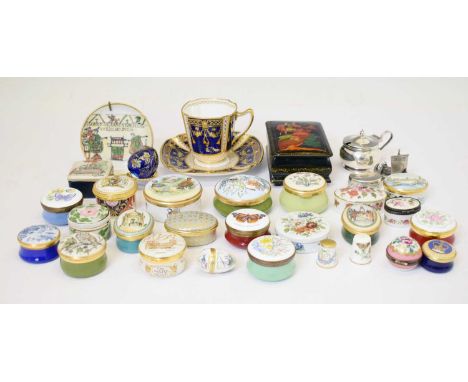 Collection of approximately twenty late 20th century enamel boxes, to include Halcyon Days, Crummles, etc, together with a Ru