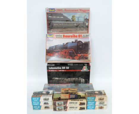 Nine Airfix, Revell, Italeri and Monogram model locomotive carriage and wagon kits including BR50 locomotive no 8702, Baureih