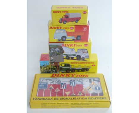 Five Atlas Editions, Dinky Toys and Dinky Supertoys diecast model vehicles and accessory sets Austin Covered Wagon 413, Bedfo