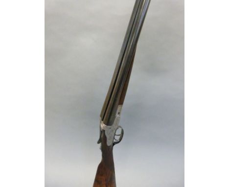 J P Clabrough 12 bore side by side sidelock shotgun with engraved locks, trigger guard, top plate and top lever, double trigg