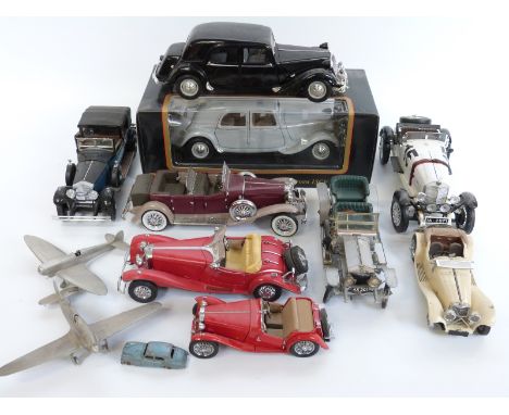 Nine Franklin Mint, Burago and similar diecast model vehicles, one in original box together with two Franklin Mint aeroplanes