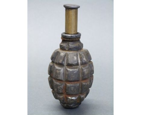Model F1 French WWI inert grenade, c1915, 13cm long