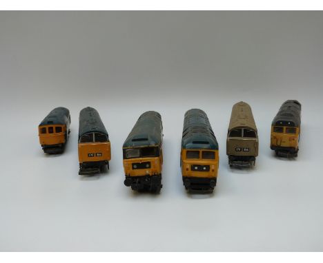 Six Hornby and Lima 00 gauge diesel locomotives including Western Enterprise, Exeter, Western Renown and The Queen Mother 