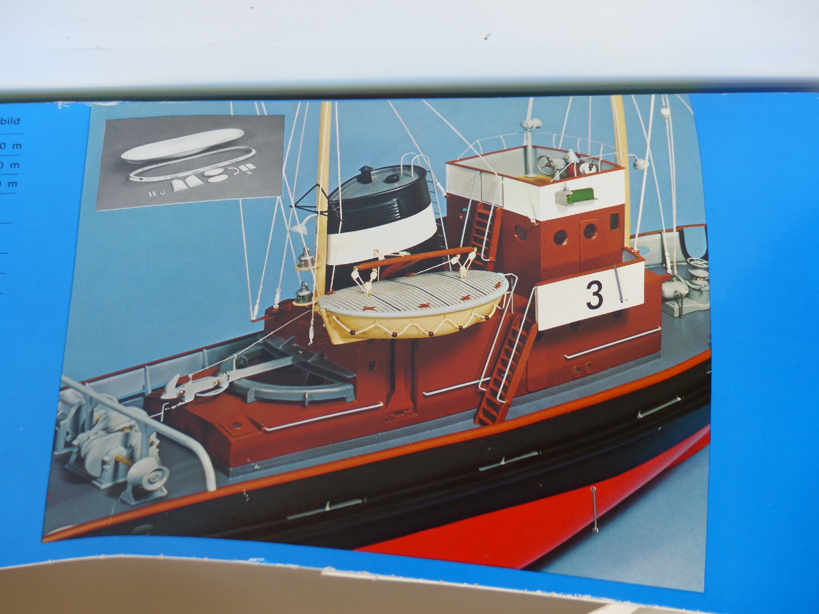 Graupner Bugsier 3 model boat kit, in original box
