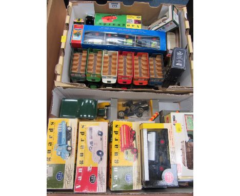 Vanguards commercial vehicles, Corgi buses etc in two boxes