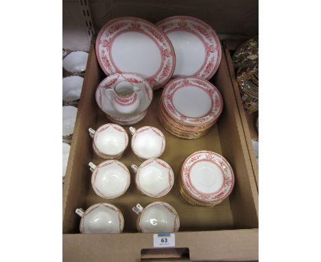 Edwardian 20th century Wedgwood tea service - 12 place settings in one box 